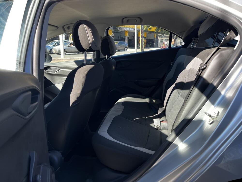 Chevrolet Onix Hatch