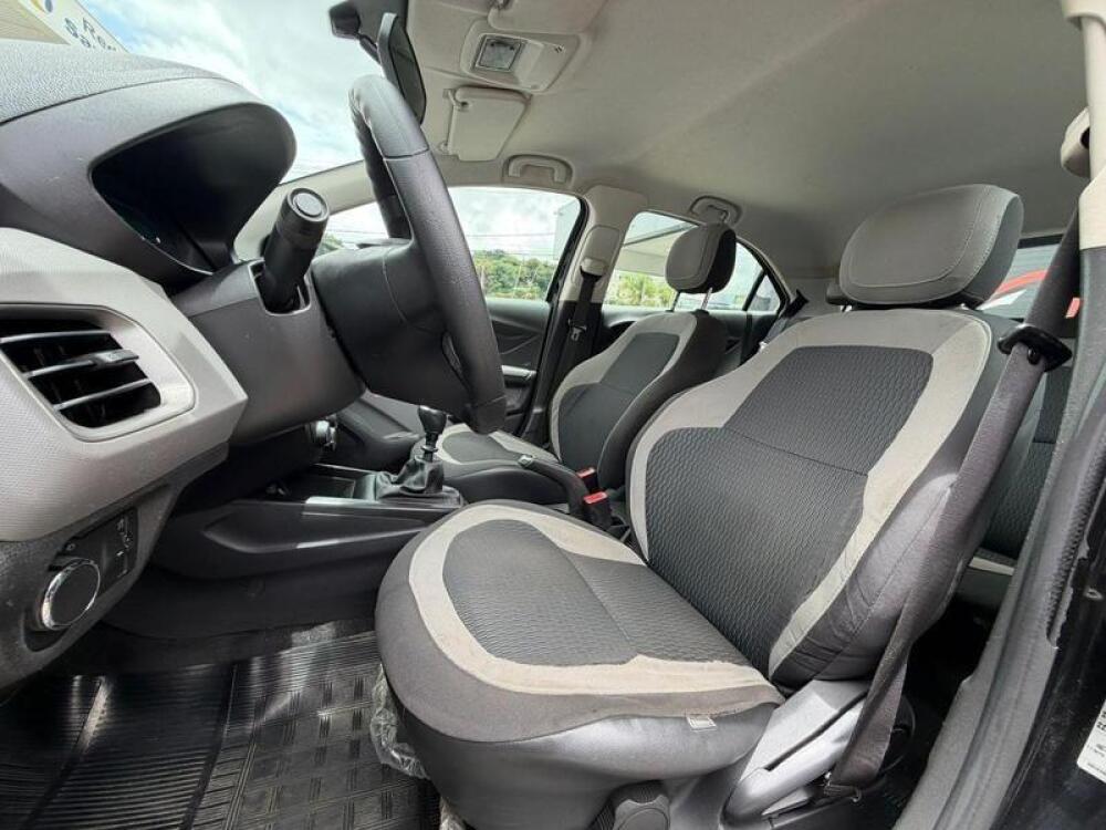 Chevrolet Onix Hatch