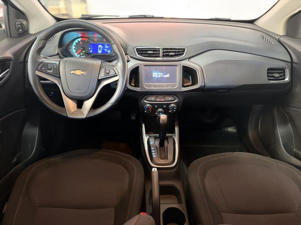 Chevrolet Onix Hatch