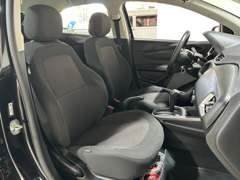 Chevrolet Onix Hatch