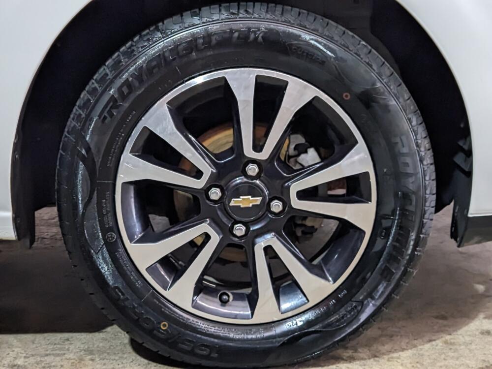 Chevrolet Onix Hatch