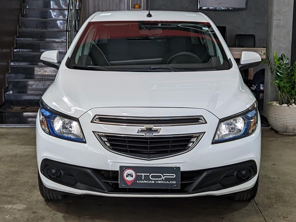 Chevrolet Onix Hatch