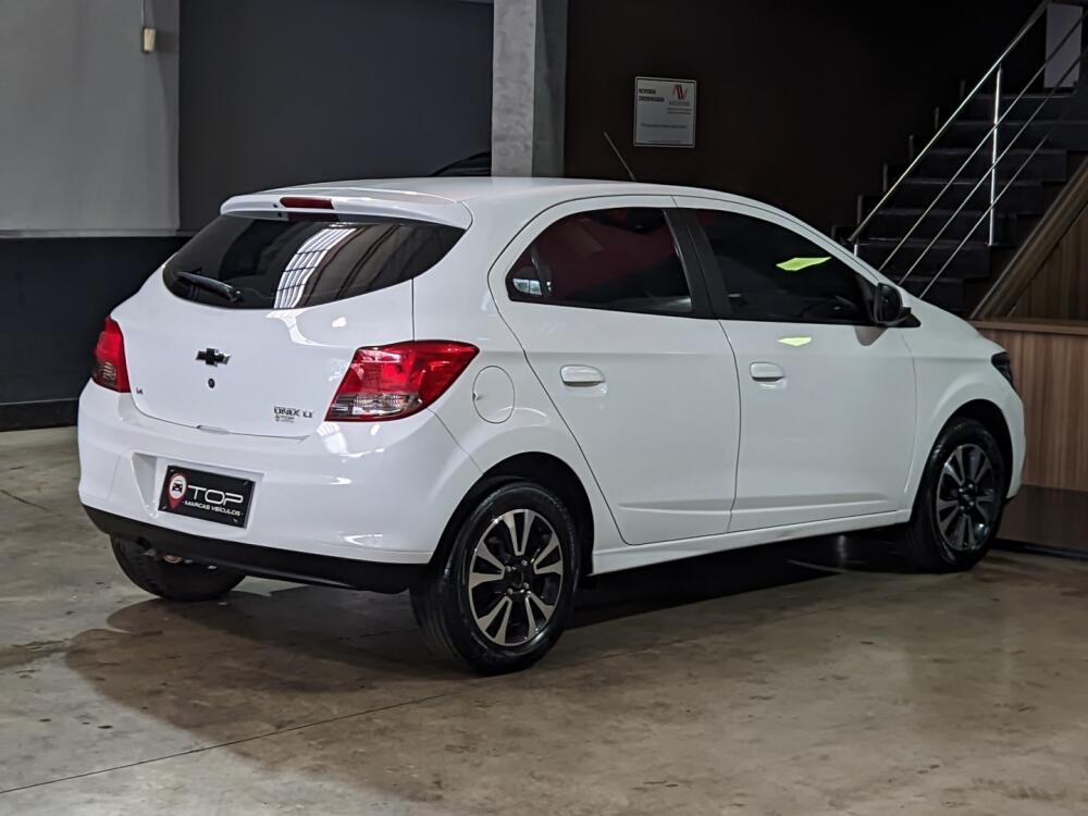 Chevrolet Onix Hatch