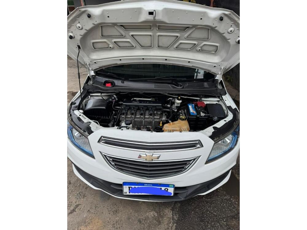 Chevrolet Onix Hatch