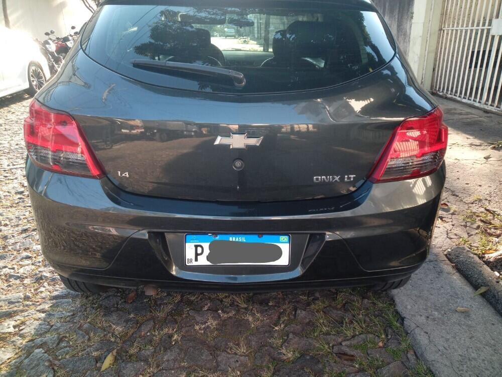 Chevrolet Onix Hatch