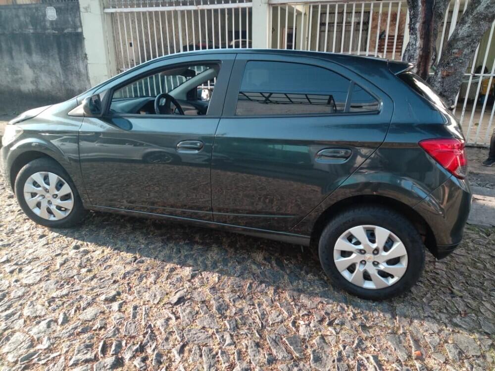 Chevrolet Onix Hatch