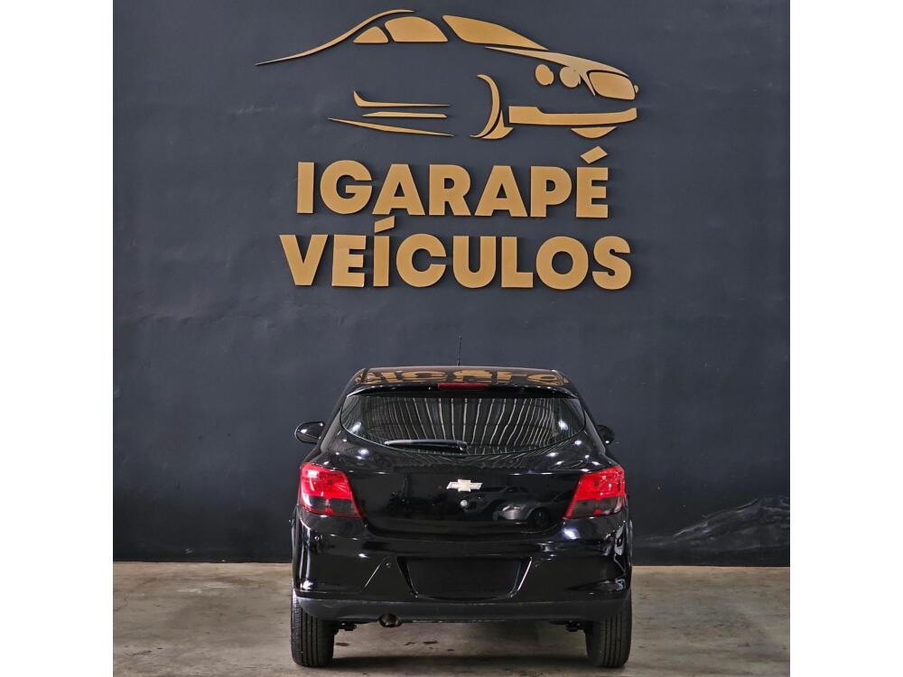 Chevrolet Onix Hatch