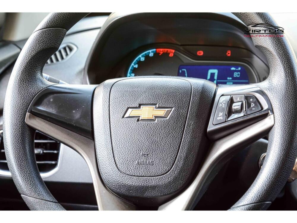 Chevrolet Onix Hatch