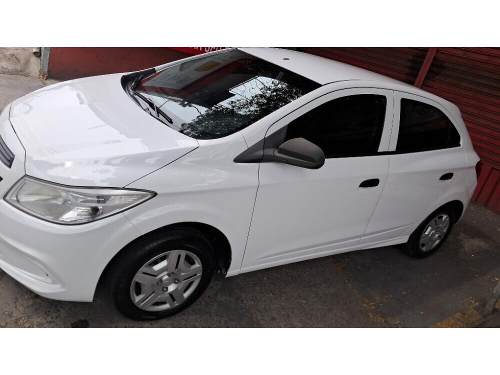 Chevrolet Onix Hatch