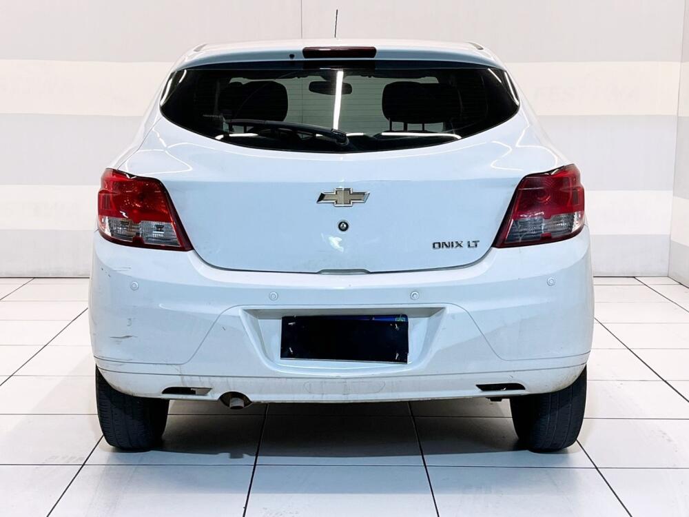 Chevrolet Onix Hatch