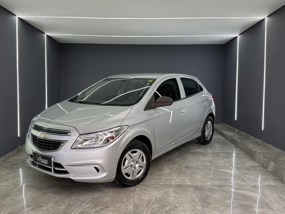 Chevrolet Onix Hatch