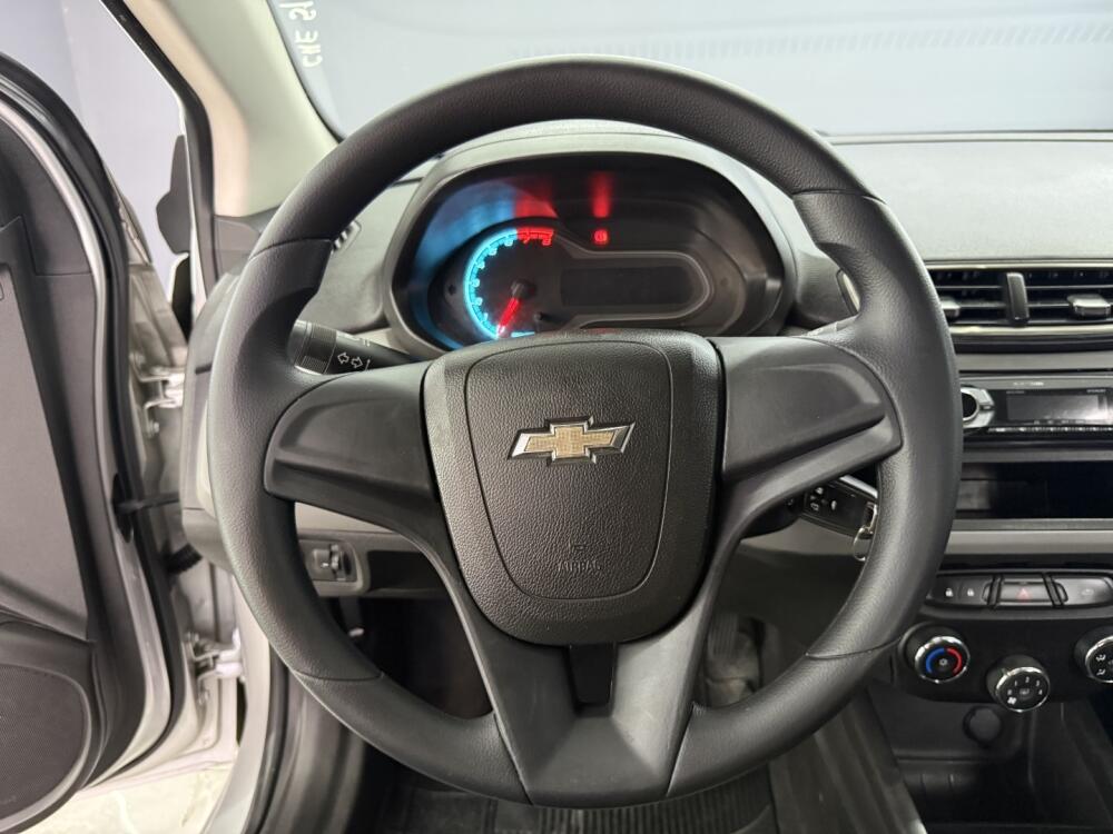 Chevrolet Onix Hatch