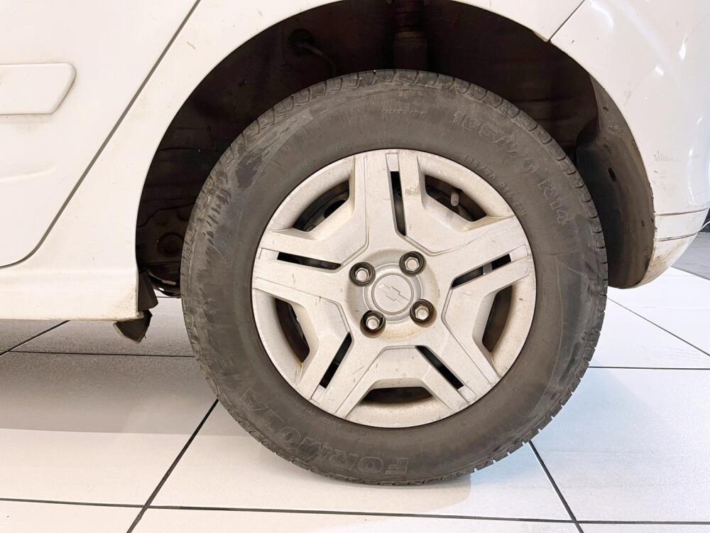 Chevrolet Onix Hatch