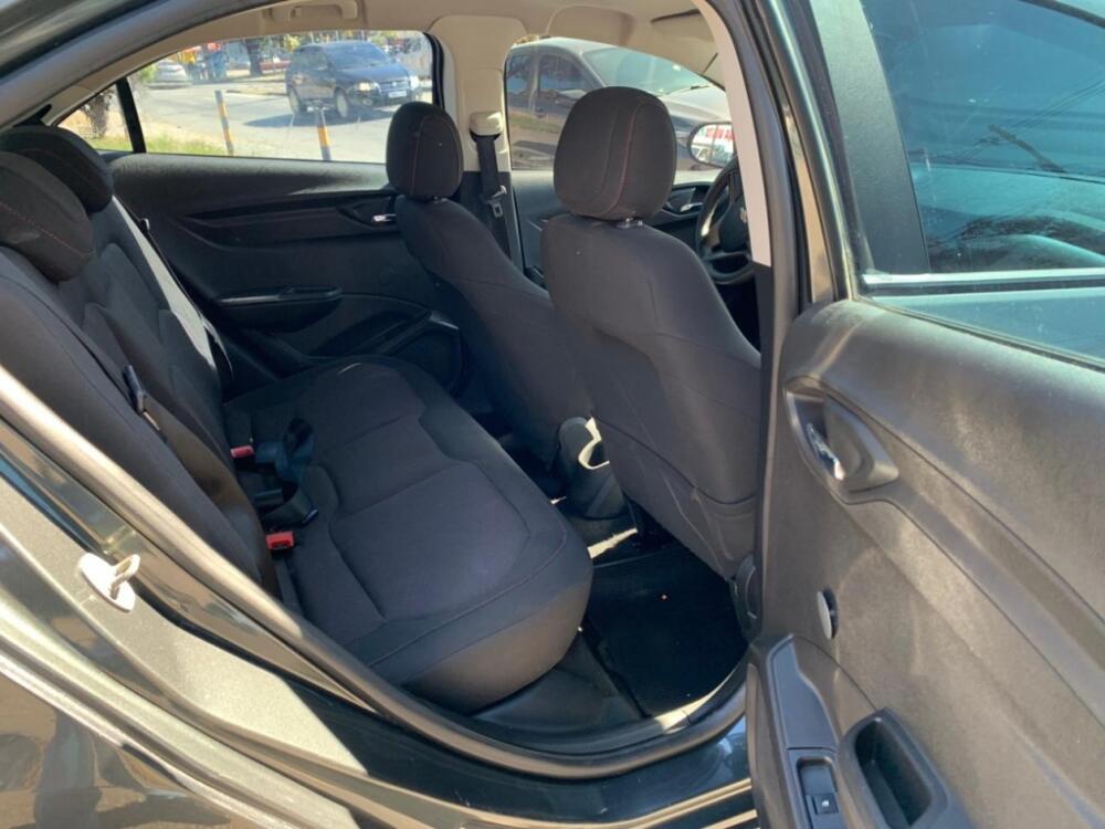 Chevrolet Onix Hatch
