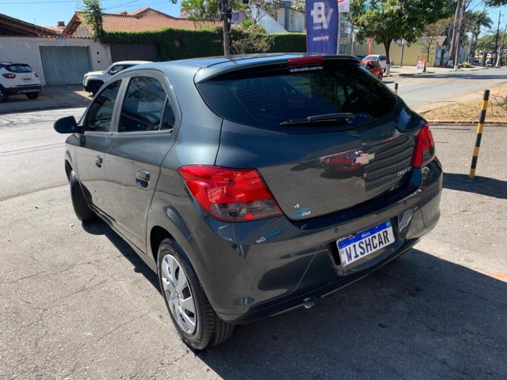 Chevrolet Onix Hatch