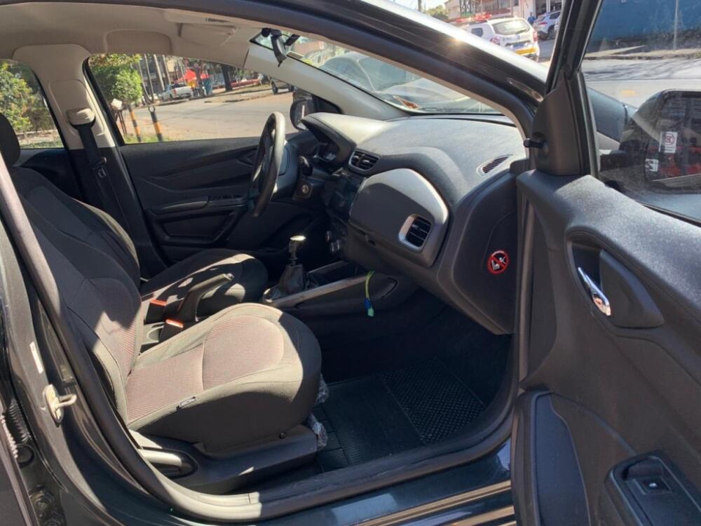 Chevrolet Onix Hatch