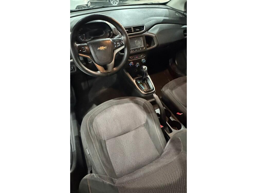 Chevrolet Onix Hatch