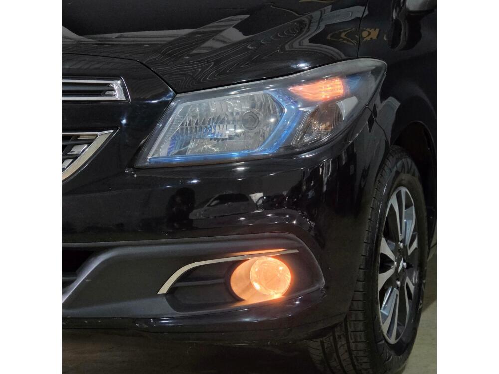 Chevrolet Onix Hatch