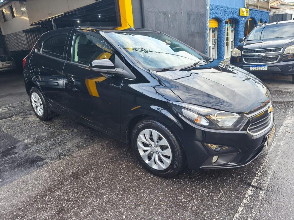 Chevrolet Onix Hatch