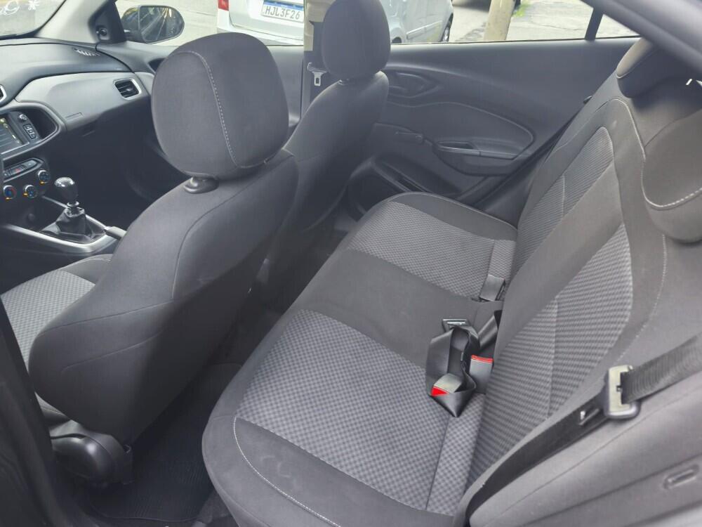 Chevrolet Onix Hatch