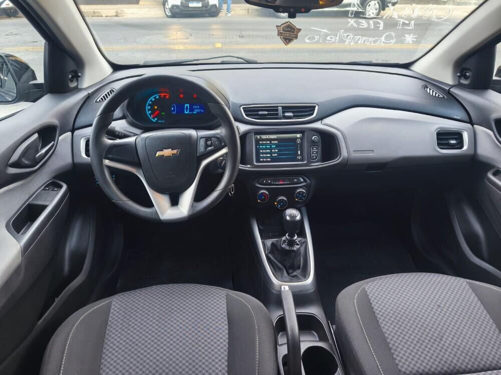 Chevrolet Onix Hatch