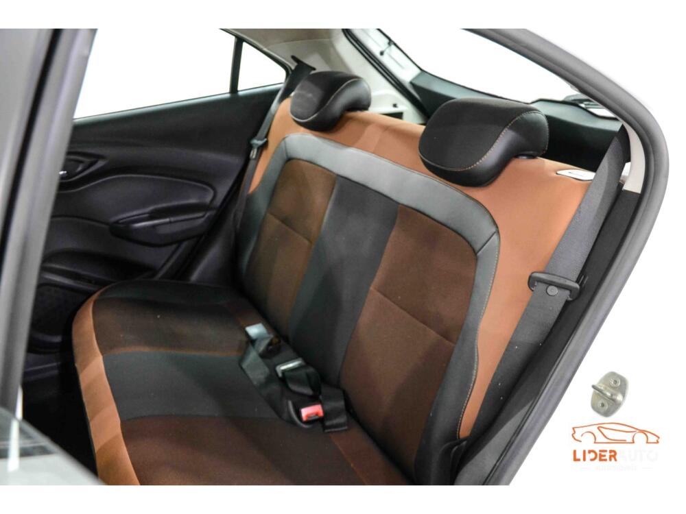 Chevrolet Onix Hatch