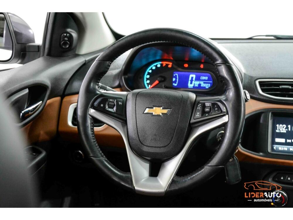 Chevrolet Onix Hatch