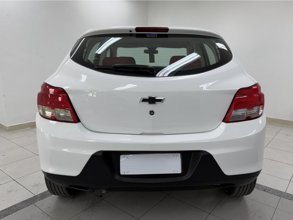 Chevrolet Onix Hatch