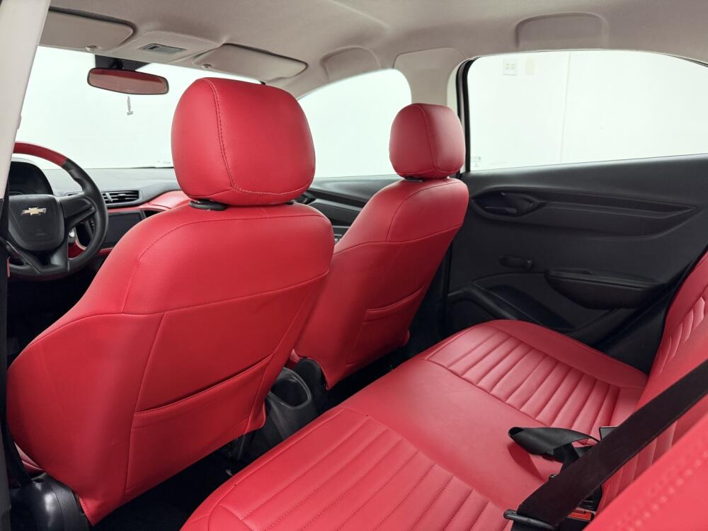 Chevrolet Onix Hatch