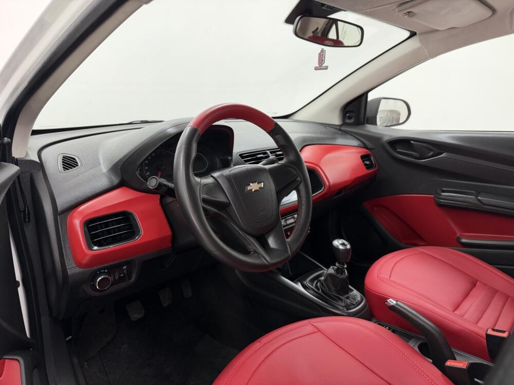Chevrolet Onix Hatch
