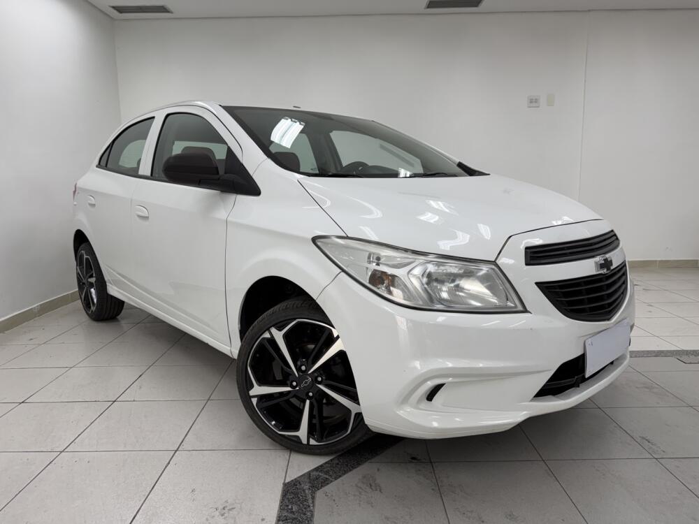 Chevrolet Onix Hatch