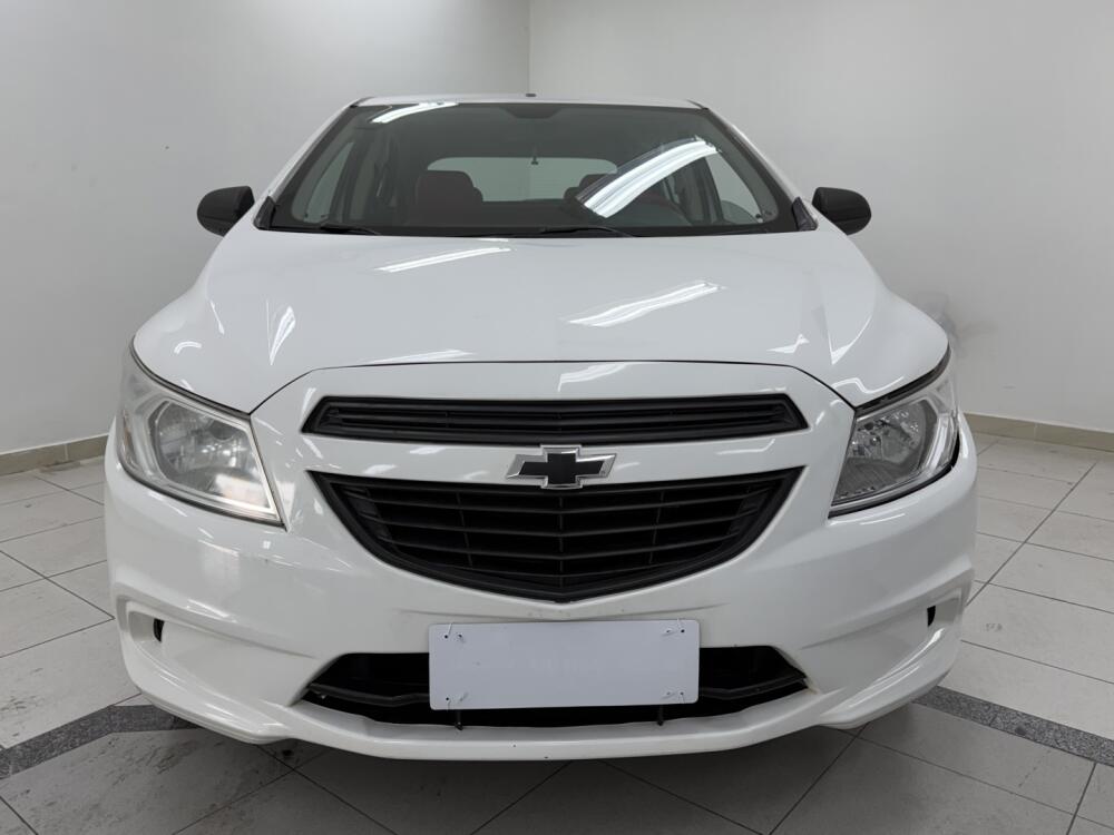 Chevrolet Onix Hatch