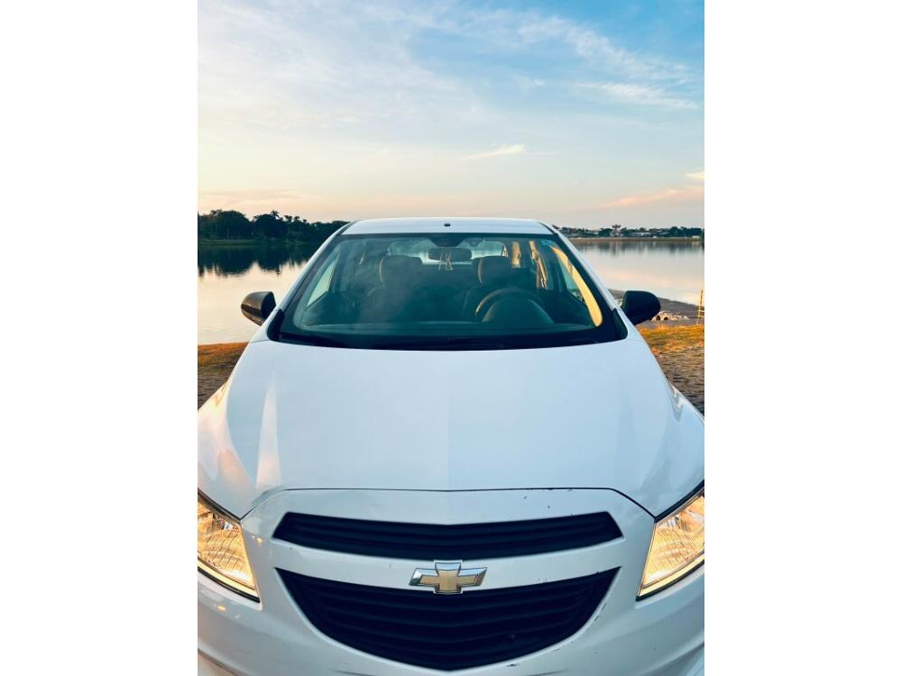 Chevrolet Onix Hatch