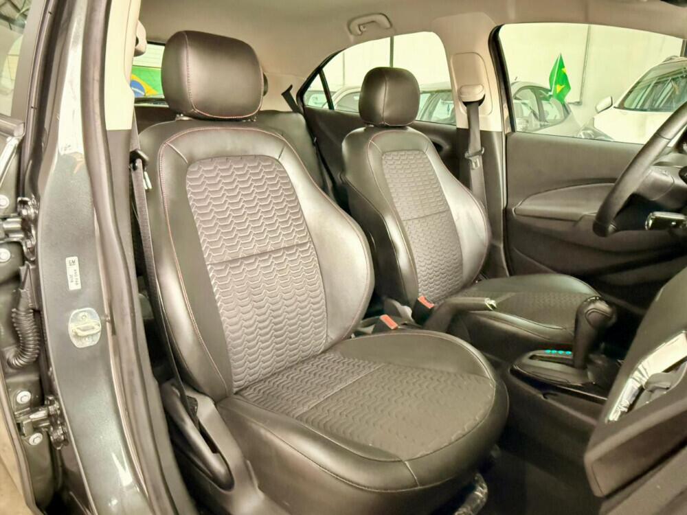 Chevrolet Onix Hatch