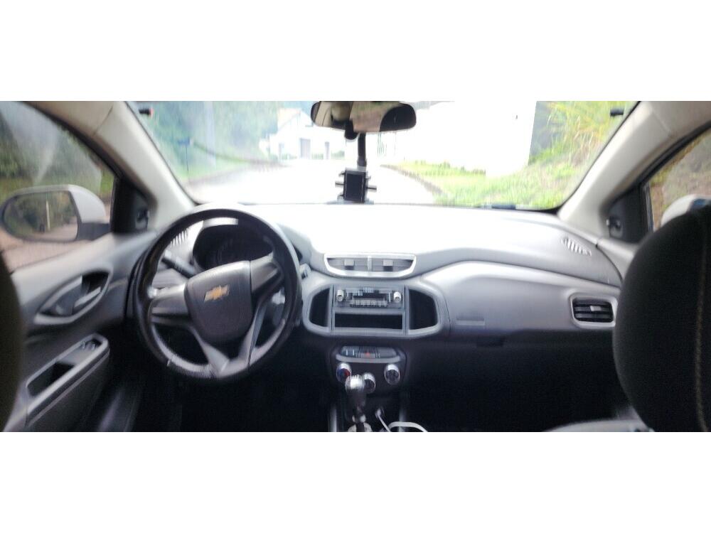 Chevrolet Onix Hatch