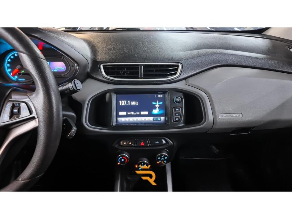 Chevrolet Onix Hatch