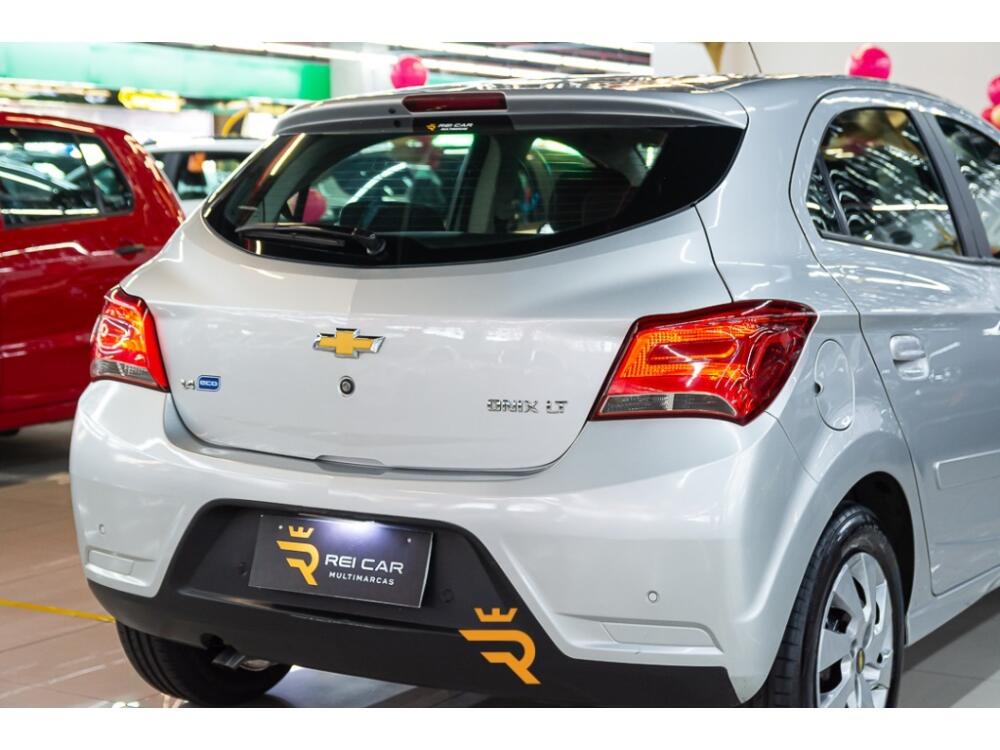 Chevrolet Onix Hatch