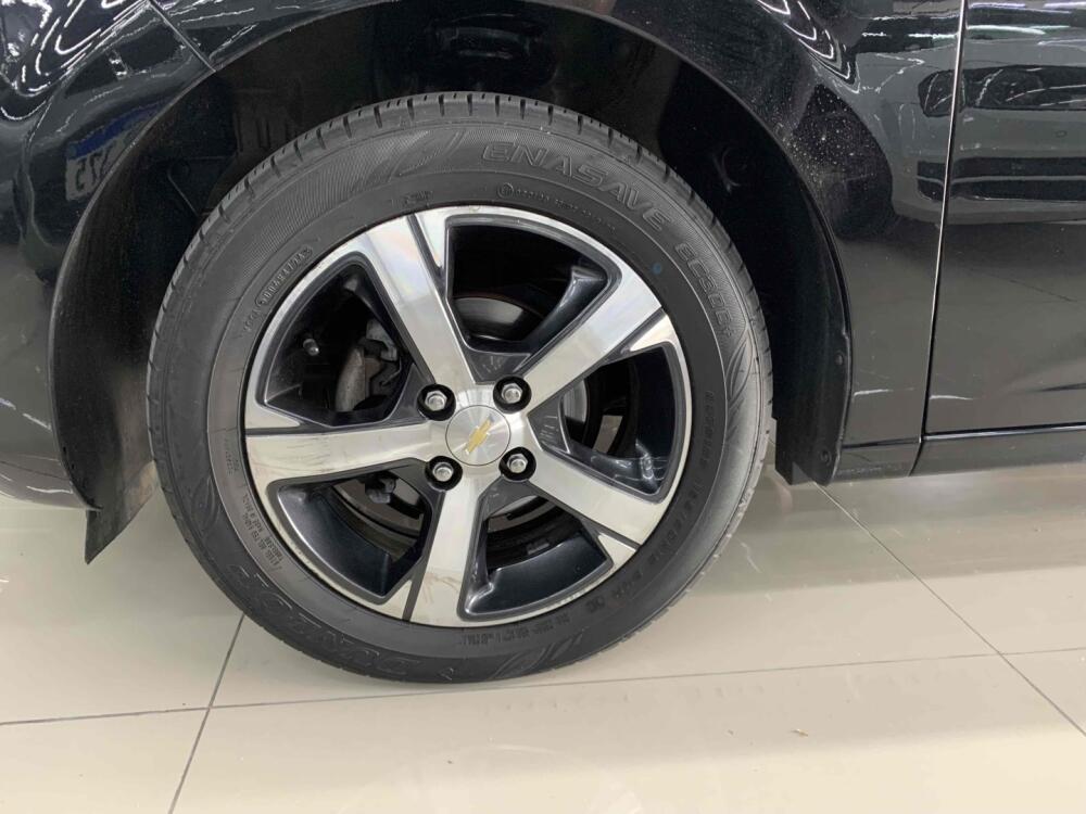 Chevrolet Onix Hatch