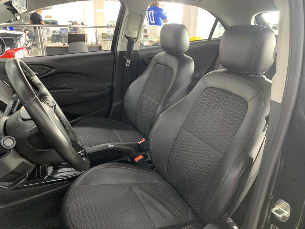 Chevrolet Onix Hatch