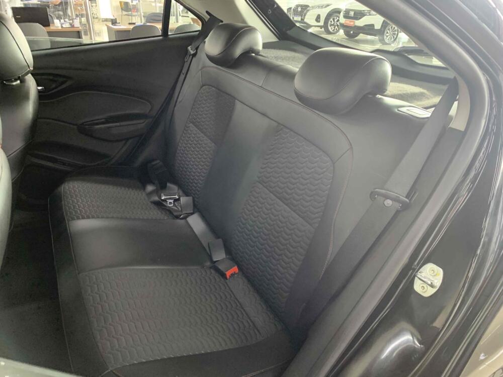 Chevrolet Onix Hatch