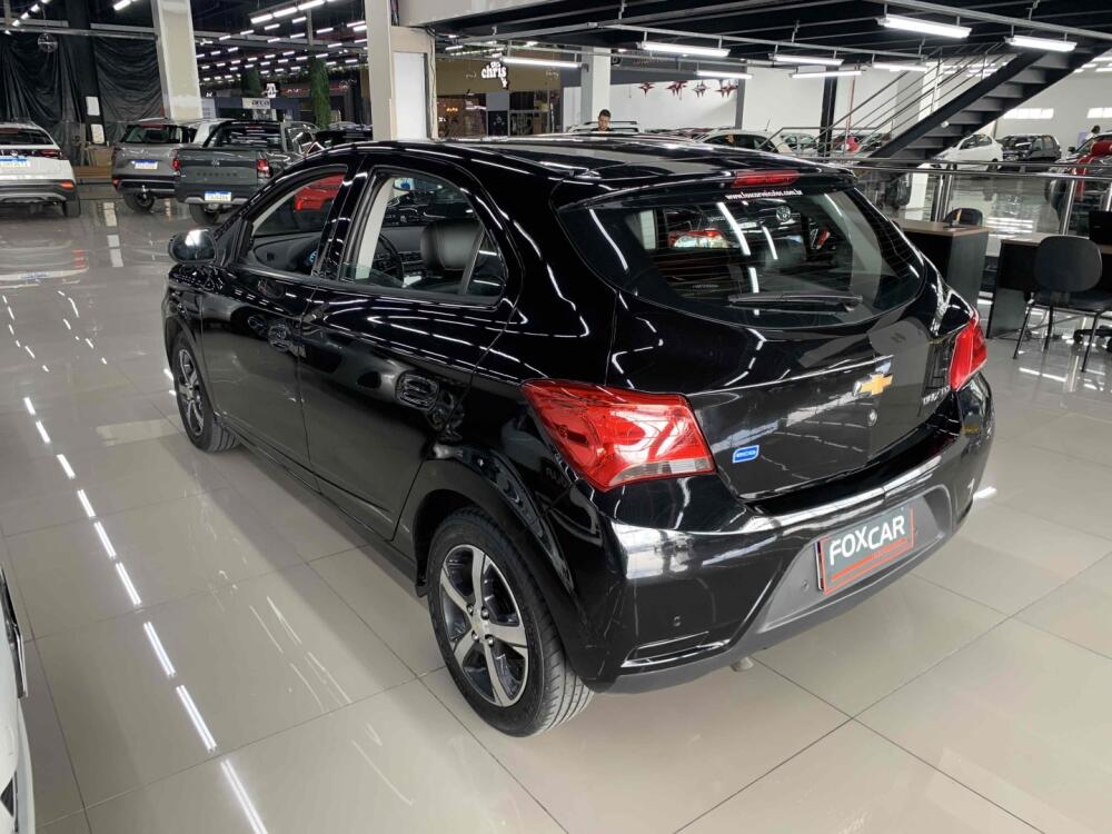 Chevrolet Onix Hatch