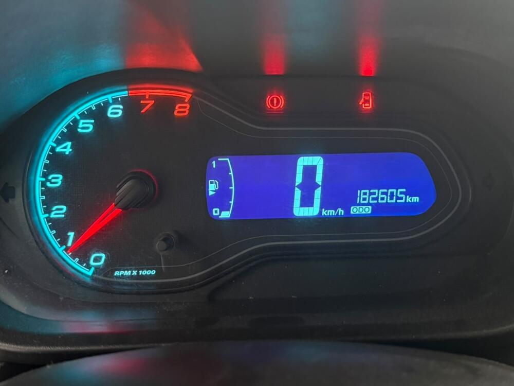 Chevrolet Onix Hatch