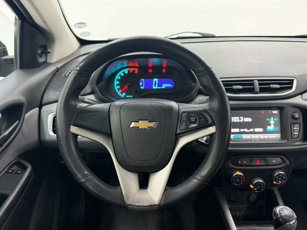 Chevrolet Onix Hatch