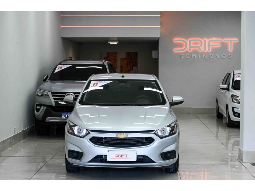 Chevrolet Onix Hatch