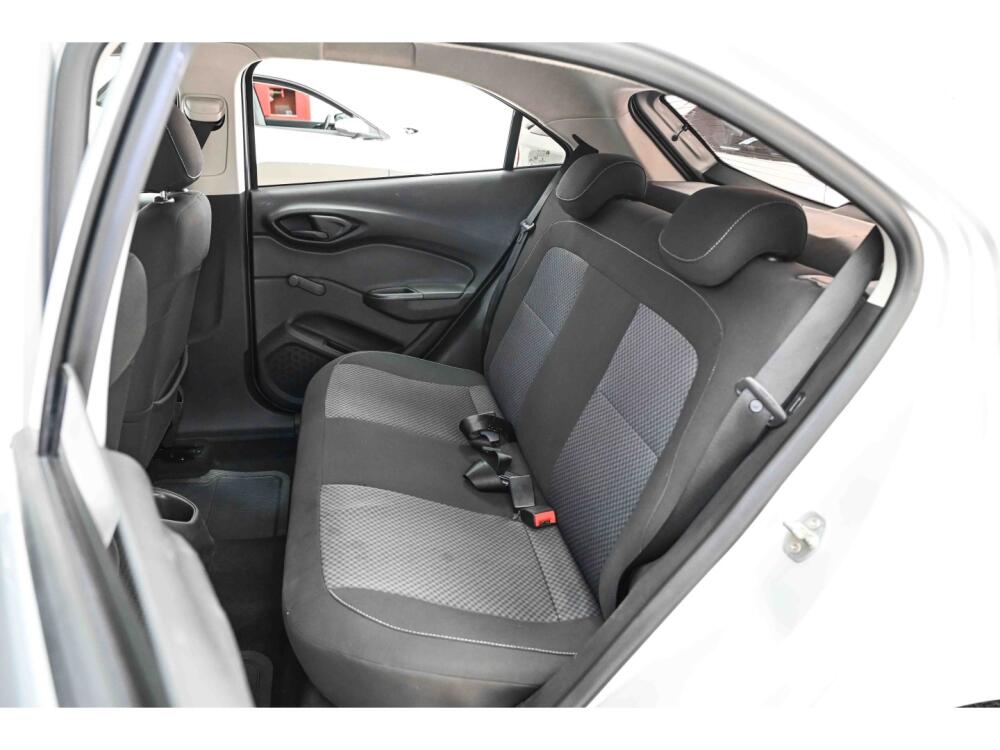 Chevrolet Onix Hatch