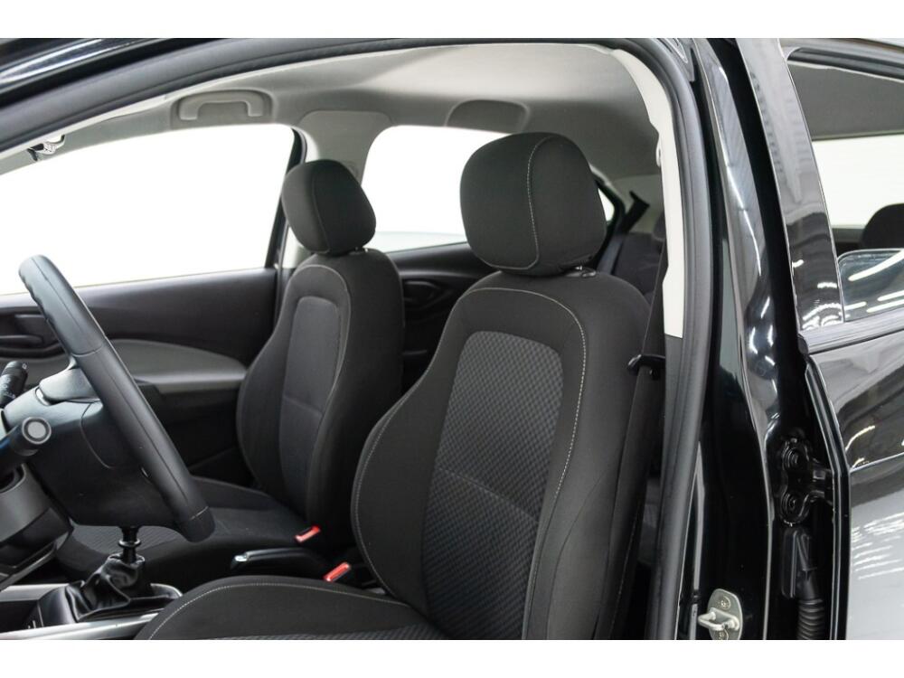 Chevrolet Onix Hatch