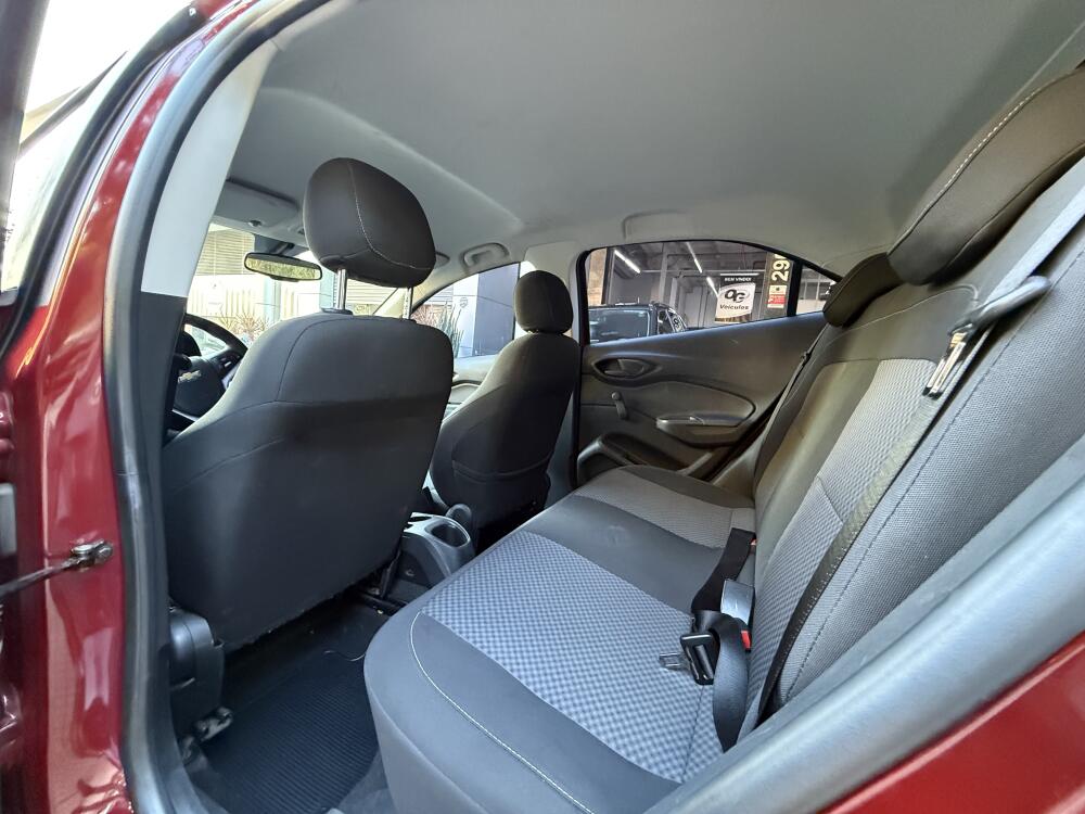 Chevrolet Onix Hatch
