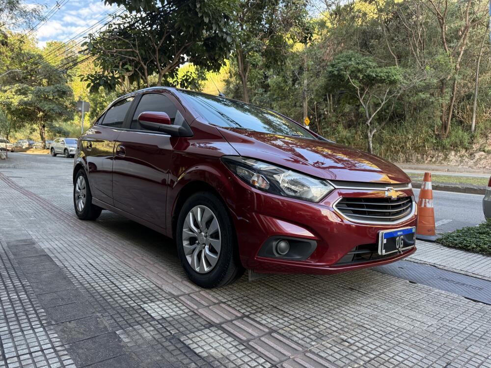 Chevrolet Onix Hatch