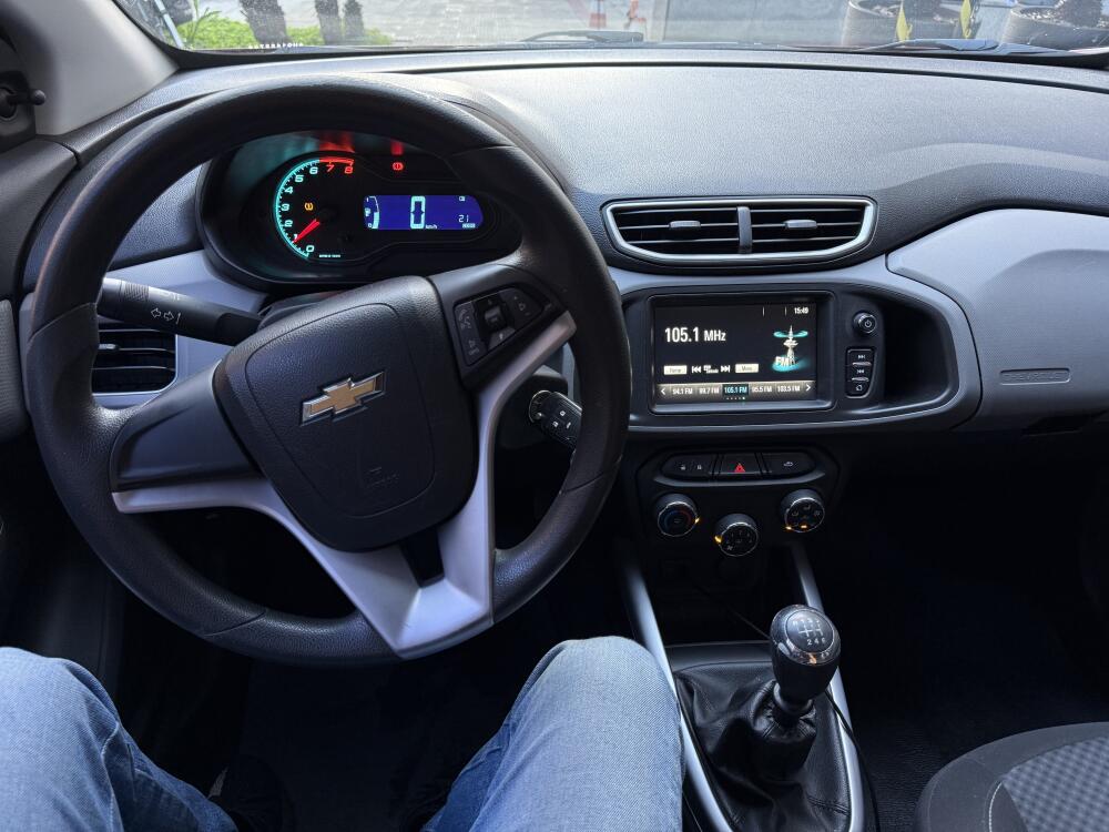 Chevrolet Onix Hatch