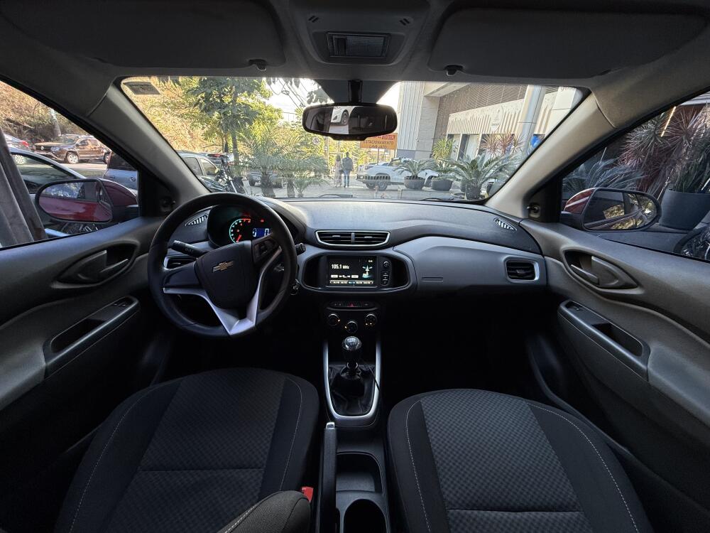 Chevrolet Onix Hatch